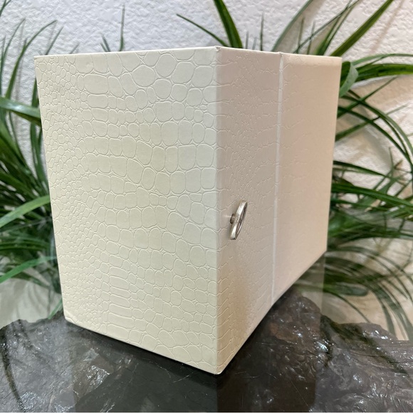 Child Music Jewelry Box - Ballerina 🩰 Pull-out Drawer with Ring Holder Tray - Picture 6 of 11